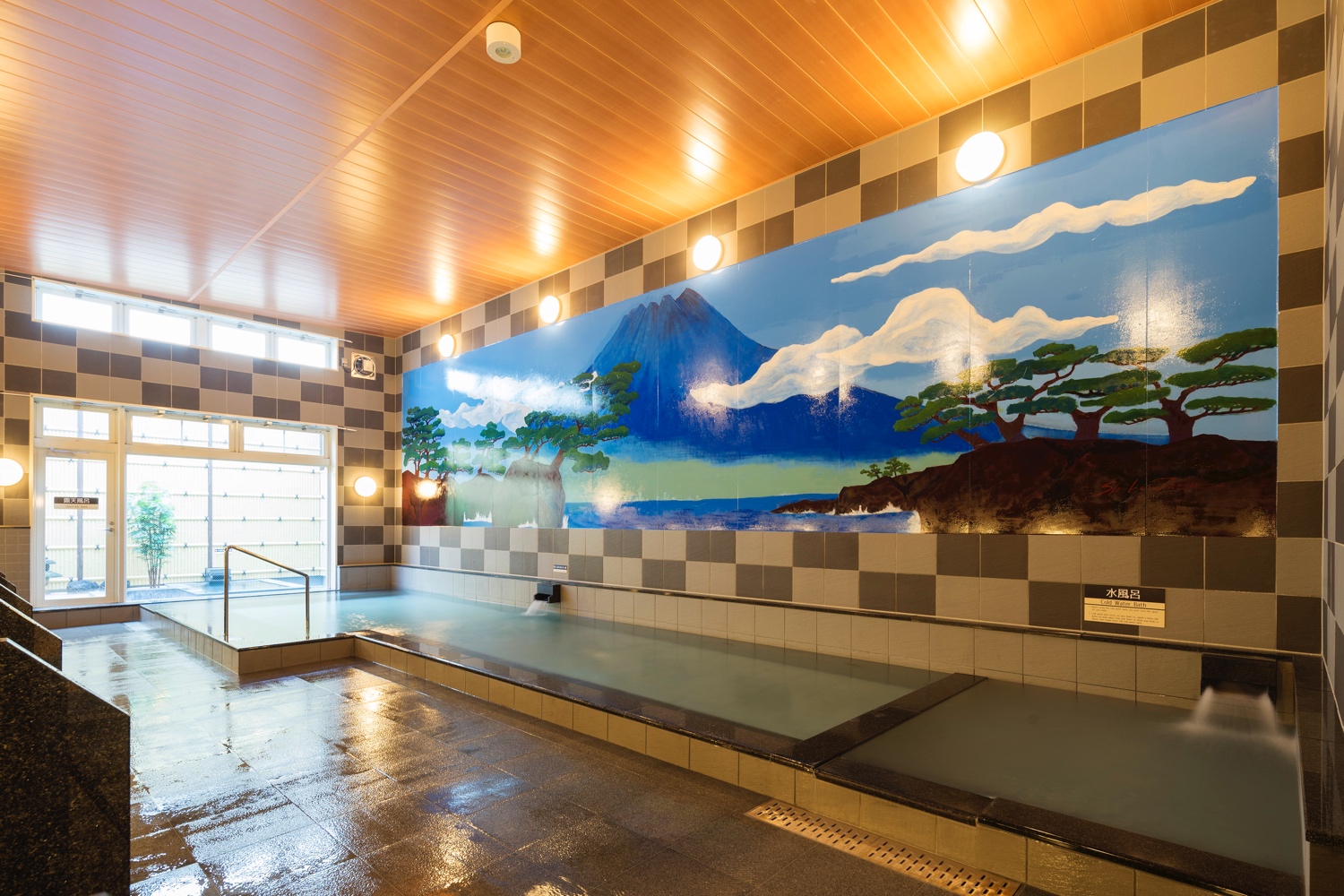 宮崎市内で入れる本格天然美肌アルカリ温泉「神話の湯」でのんびり温まりませんか？